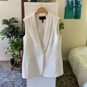 BCBGMAXAZRIA white blazer vest
